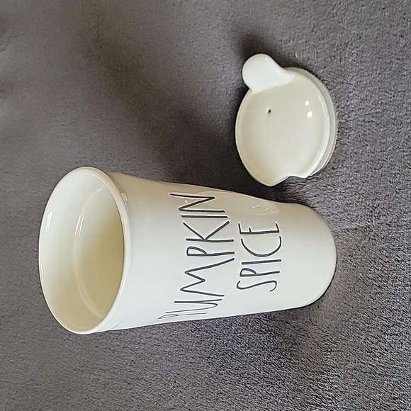 Rae Dunn Artisan Collection Ceramic Tumbler With Lid - Picture 4 of 6